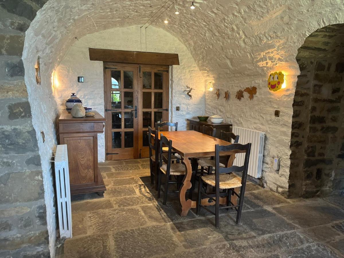 La Abadia Guest House Coscojuela de Sobrarbe Bagian luar foto